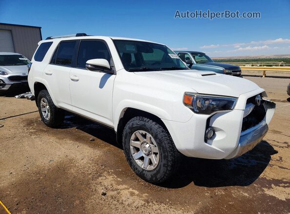 JTEBU5JR0G5312089 2016 TOYOTA 4RUNNER White Przód prawy