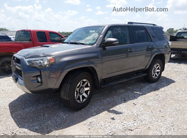 JTEBU5JR0K5631324 2019 TOYOTA 4RUNNER Silver Vista tres cuartos delantera izquierda