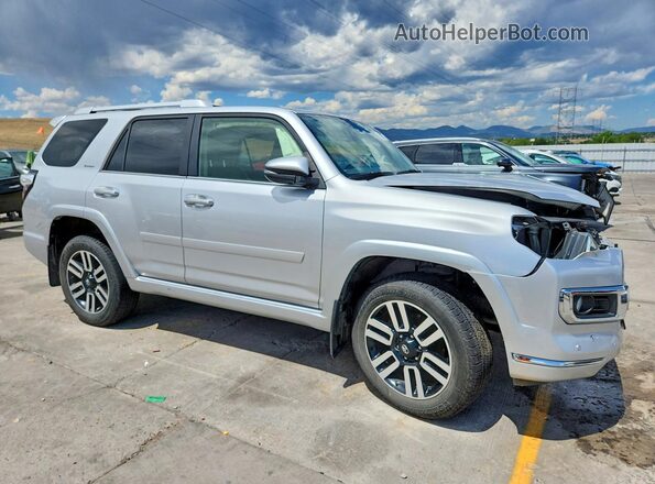 JTEBU5JR1G5371023 2016 TOYOTA 4RUNNER Silver Przód prawy