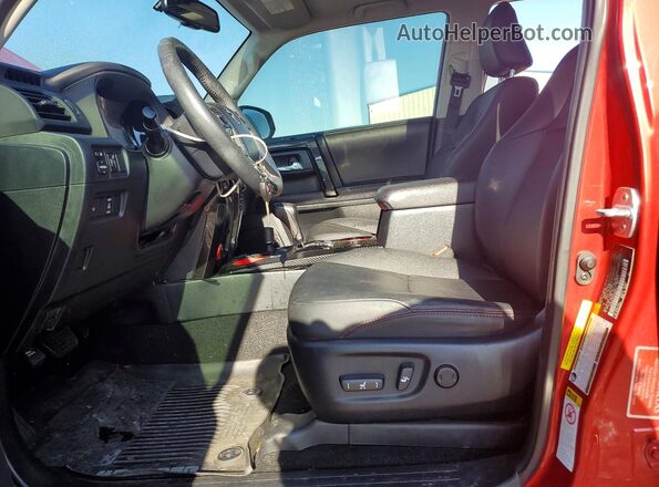 JTEBU5JR1K5638475 2019 TOYOTA 4RUNNER Red წინა სალონის ხედი