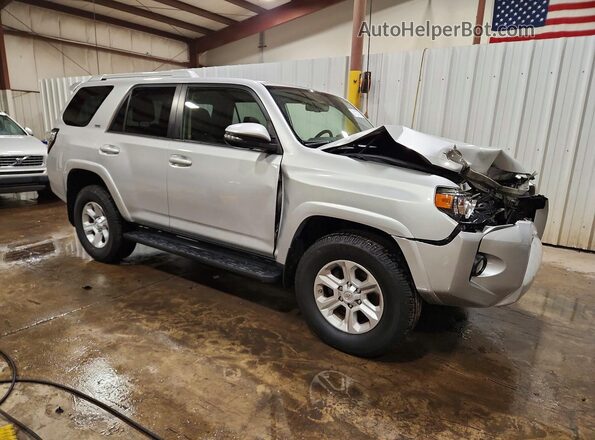 JTEBU5JR2G5331601 2016 TOYOTA 4RUNNER Silver Առջևի աջ