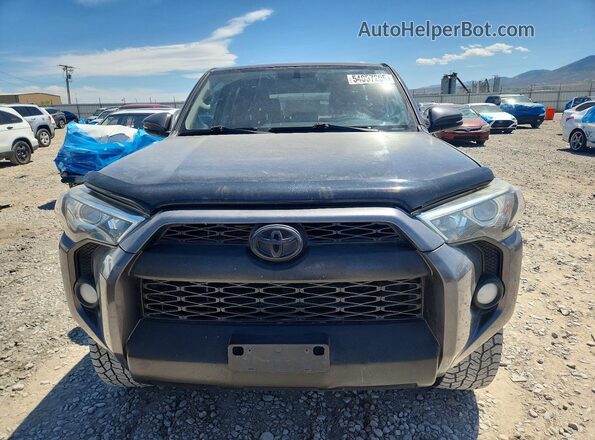 JTEBU5JR2G5359401 2016 TOYOTA 4RUNNER Gray Front view