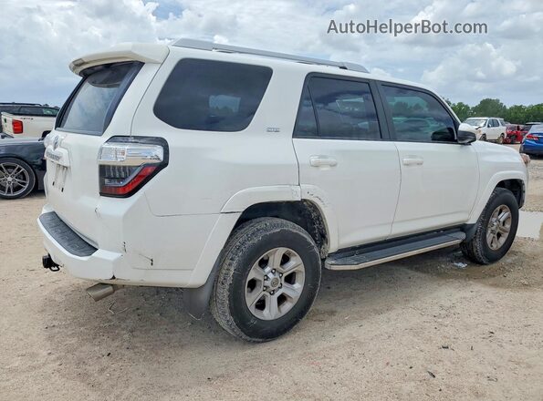 JTEBU5JR2G5384976 2016 TOYOTA 4RUNNER Белый Задняя правая четверть