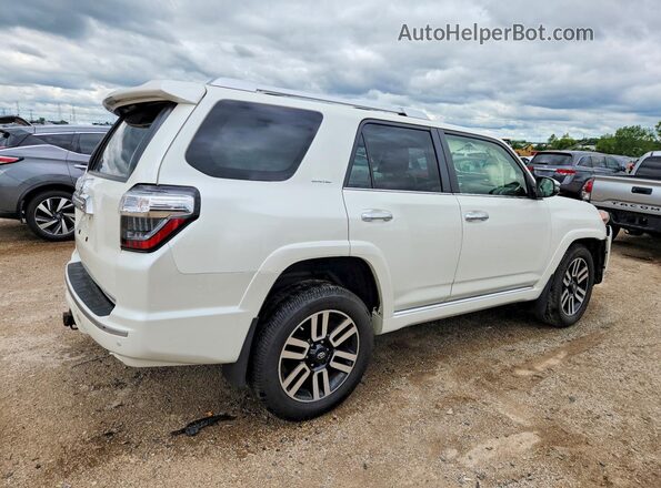 JTEBU5JR2H5481421 2017 TOYOTA 4RUNNER Белый Задняя правая четверть