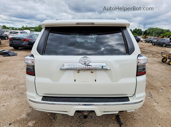 JTEBU5JR2H5481421 2017 TOYOTA 4RUNNER Белый Вид сзади