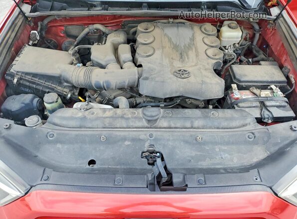 JTEBU5JR2J5581752 2018 TOYOTA 4RUNNER Red Vista del compartimento del motor