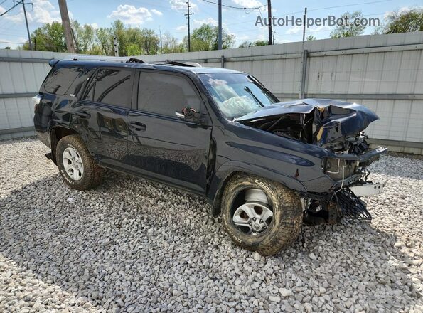 JTEBU5JR3H5422152 2017 TOYOTA 4RUNNER Black 