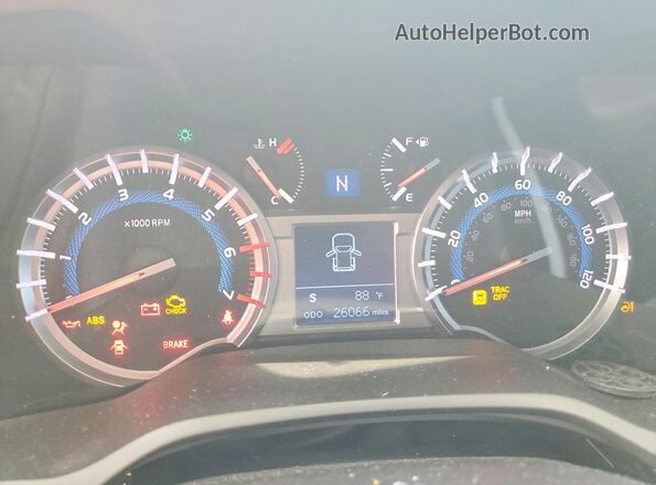 JTEBU5JR3H5443101 2017 TOYOTA 4RUNNER Белый Вид щитка приборов