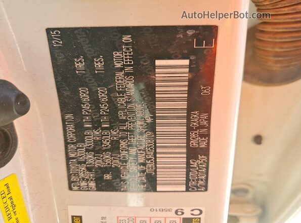 JTEBU5JR4G5308109 2016 TOYOTA 4RUNNER White Engine compartment view