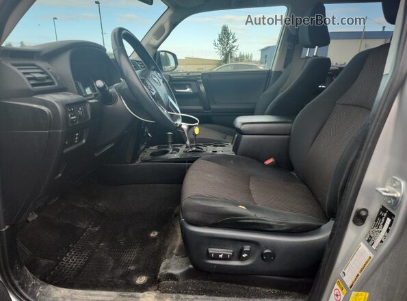 JTEBU5JR4J5604237 2018 TOYOTA 4RUNNER Silver 