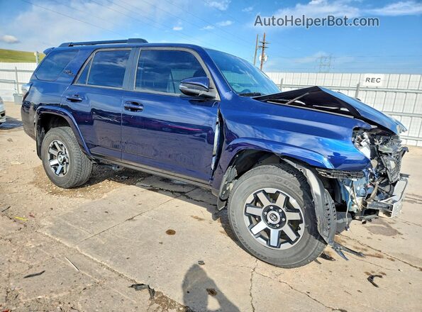JTEBU5JR4L5822357 2020 TOYOTA 4RUNNER Синий Передняя правая четверть