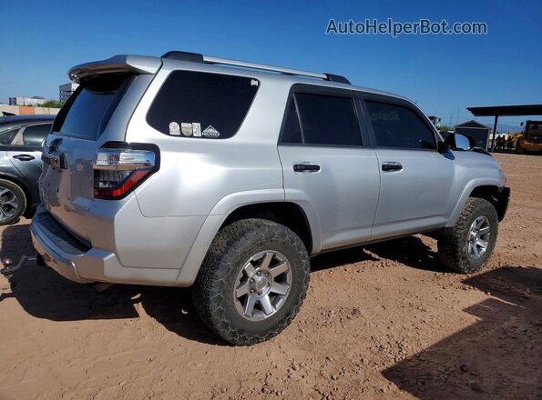 JTEBU5JR5G5387290 2016 TOYOTA 4RUNNER Silver Հետևի աջ