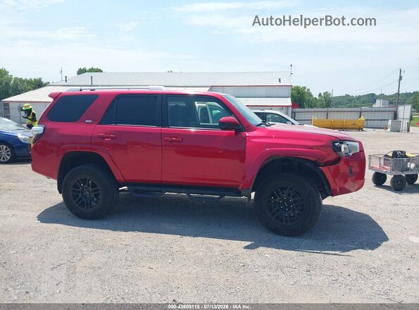 JTEBU5JR5J5508911 2018 TOYOTA 4RUNNER Red უკანა სალონის ხედი