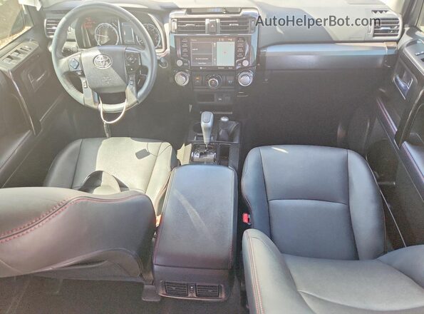 JTEBU5JR5L5739195 2020 TOYOTA 4RUNNER Белый Вид панели приборов