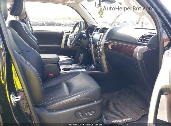 JTEBU5JR5L5794374 2020 TOYOTA 4RUNNER Black Widok wnętrza z przodu