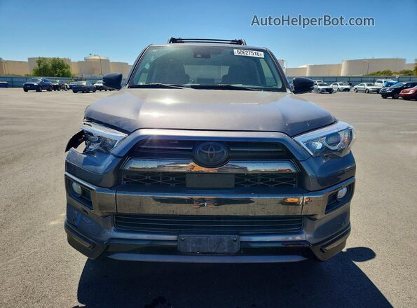 JTEBU5JR5L5816034 2020 TOYOTA 4RUNNER Gray Front view