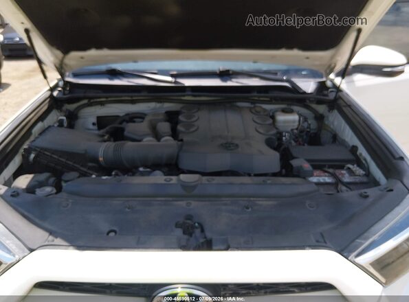 JTEBU5JR7G5337572 2016 TOYOTA 4RUNNER Белый Вид сзади
