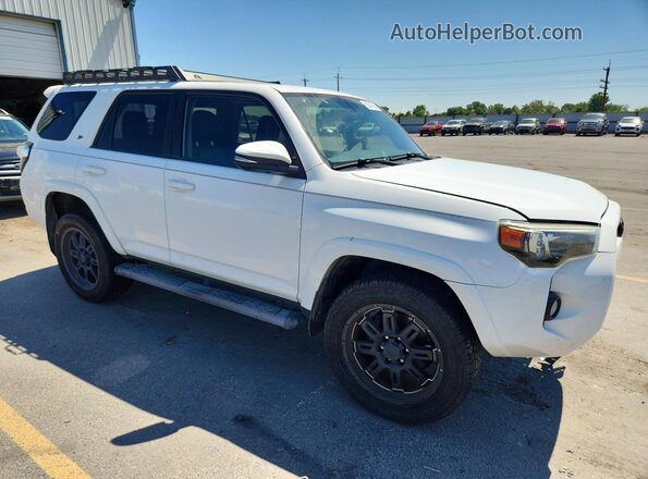 JTEBU5JR7G5382849 2016 TOYOTA 4RUNNER White Delantero derecho