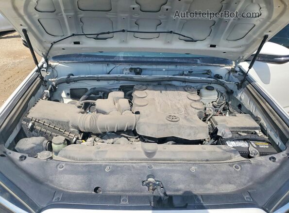 JTEBU5JR7G5388568 2016 TOYOTA 4RUNNER White Սալոնի հետևի տեսք