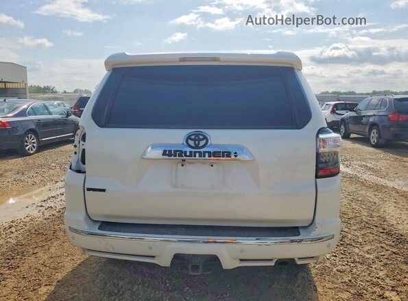 JTEBU5JR7G5388568 2016 TOYOTA 4RUNNER White Հետևի տեսք