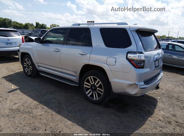 JTEBU5JR7H5416015 2017 TOYOTA 4RUNNER Silver უკანა მარცხენა
