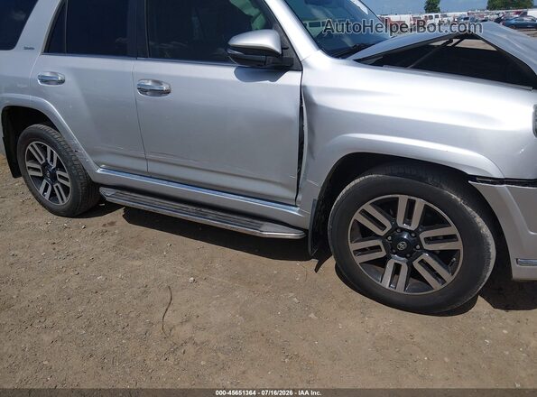 JTEBU5JR7H5416015 2017 TOYOTA 4RUNNER Silver 