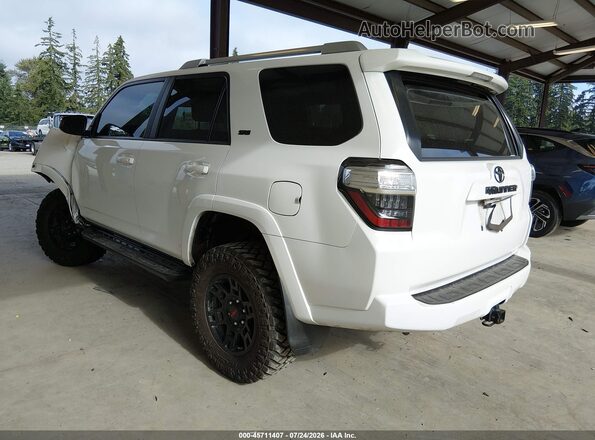 JTEBU5JR7J5584064 2018 TOYOTA 4RUNNER White Tył lewy
