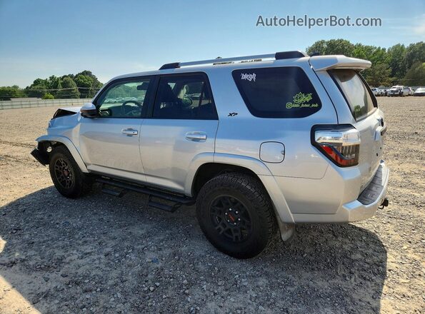 JTEBU5JR7L5762719 2020 TOYOTA 4 Silver Trasero izquierdo