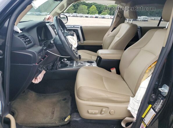 JTEBU5JR8G5396355 2016 TOYOTA 4RUNNER Black წინა სალონის ხედი