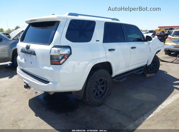 JTEBU5JR8J5511706 2018 TOYOTA 4RUNNER White Trasero derecho