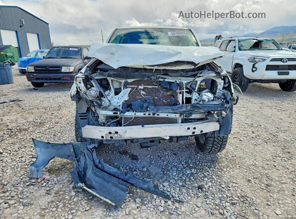JTEBU5JR8K5643429 2019 TOYOTA 4RUNNER White Widok z przodu