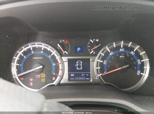 JTEBU5JRXJ5531746 2018 TOYOTA 4RUNNER Gray Widok tylnych siedzeń
