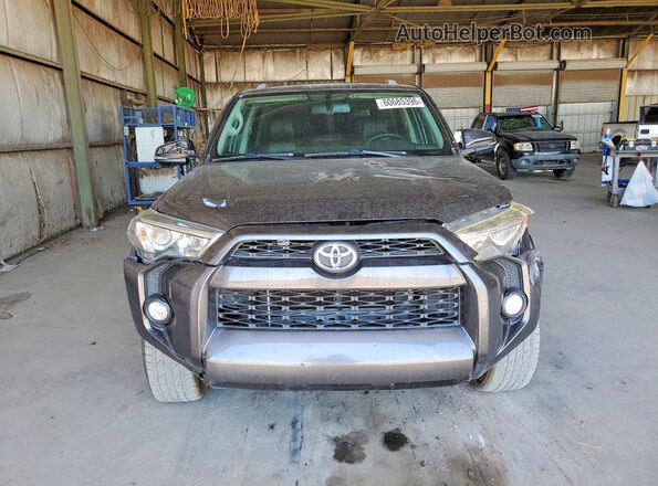 JTEBU5JRXJ5590781 2018 TOYOTA 4RUNNER Gray Front view