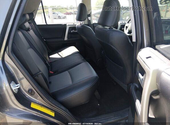 JTEBU5JRXL5747521 2020 TOYOTA 4RUNNER Black Widok naklejki z numerem VIN
