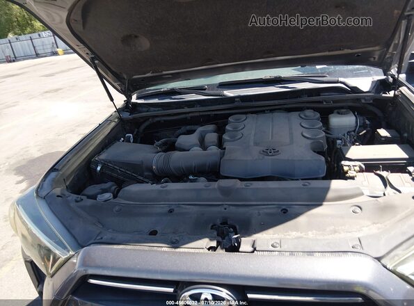 JTEBU5JRXL5747521 2020 TOYOTA 4RUNNER Black Widok z tyłu