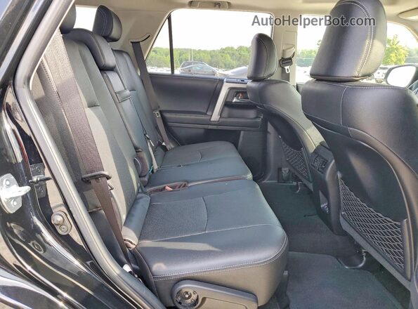 JTEDU5JR7M5243292 2021 TOYOTA 4RUNNER Black Rear interior view