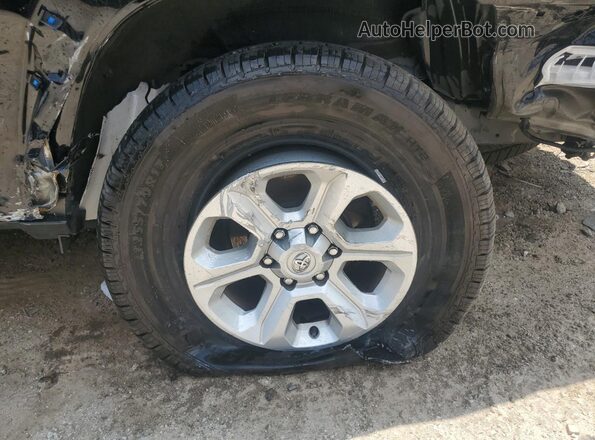 JTEEU5JR0R5306292 2024 TOYOTA 4RUNNER Black 