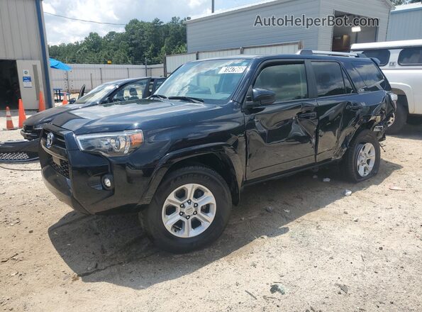 JTEEU5JR0R5306292 2024 TOYOTA 4RUNNER Black 