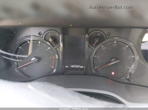 JTEEU5JR2N5276500 2022 TOYOTA 4RUNNER White Вид задніх сидінь