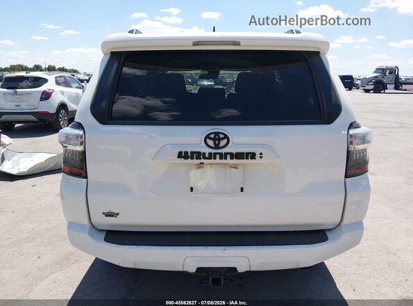 JTEEU5JR2N5276500 2022 TOYOTA 4RUNNER White 