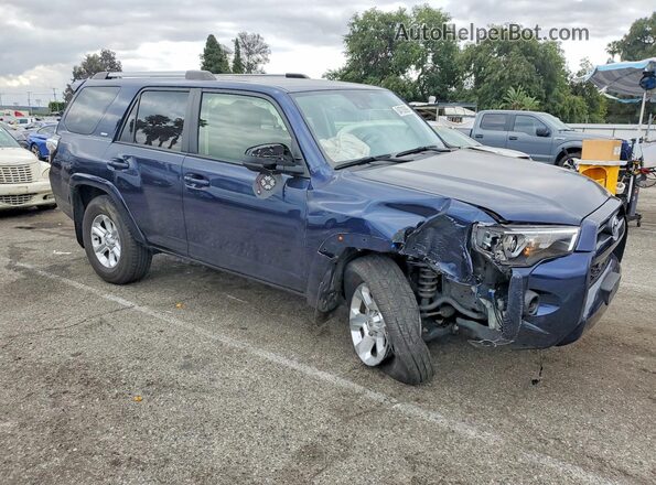 JTEEU5JR2R5307279 2024 TOYOTA 4RUNNER Blue Przód prawy
