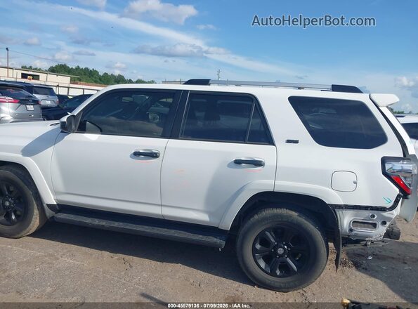 JTEEU5JR3N5259172 2022 TOYOTA 4RUNNER White 360 interior view