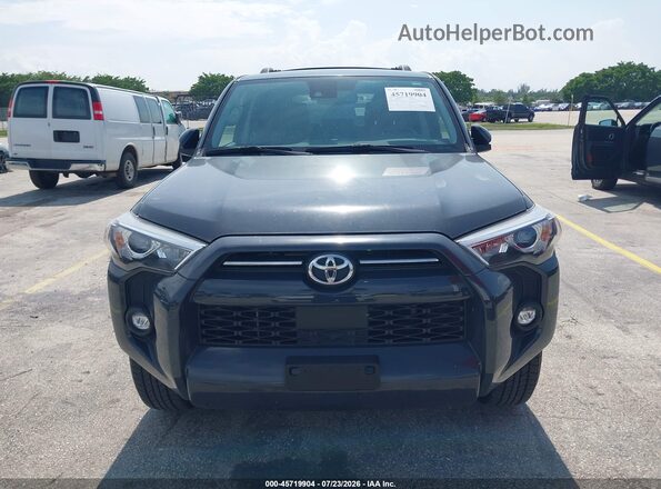 JTEEU5JR8R5312891 2024 TOYOTA 4RUNNER Gray Սարքավորումների վահանակի տեսք
