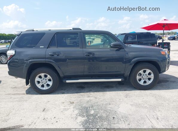 JTEEU5JR8R5312891 2024 TOYOTA 4RUNNER Gray Սալոնի հետևի տեսք