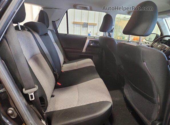 JTEEU5JRXM5229956 2021 TOYOTA 4RUNNER Black უკანა სალონის ხედი