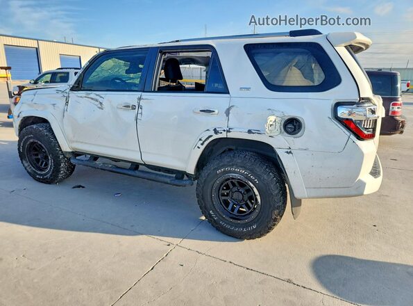 JTEEU5JRXP5285240 2023 TOYOTA 4RUNNER Белый Задняя левая четверть