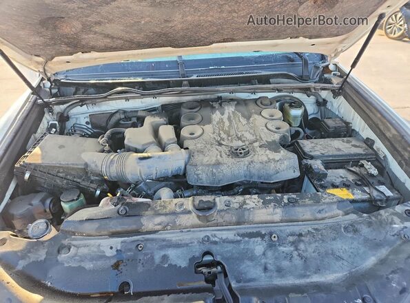 JTEEU5JRXP5285240 2023 TOYOTA 4RUNNER Белый Вид подкапотного пространства