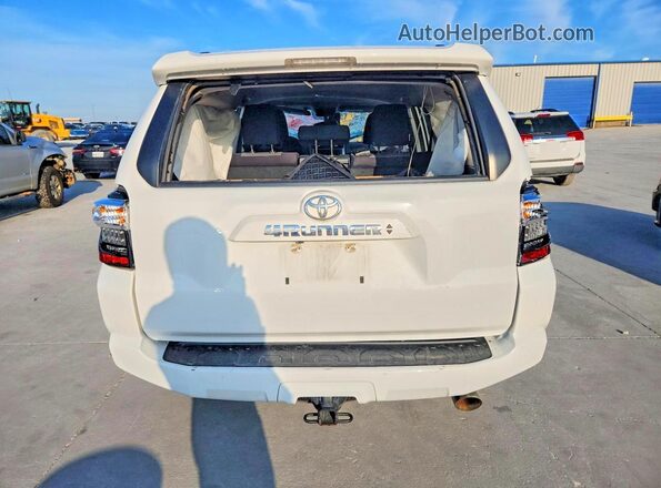 JTEEU5JRXP5285240 2023 TOYOTA 4RUNNER Белый Вид сзади