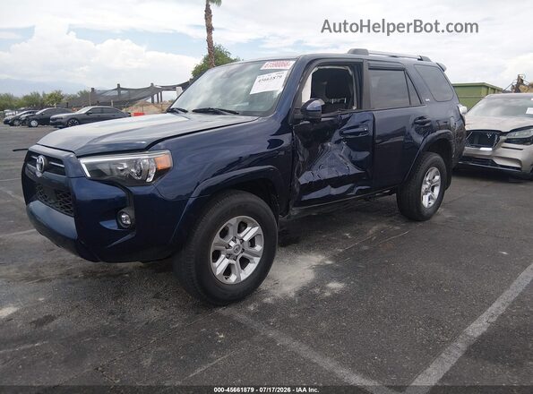 JTEEU5JRXP5294262 2023 TOYOTA 4RUNNER Blue Առջևի ձախ երեք քառորդ տեսարան