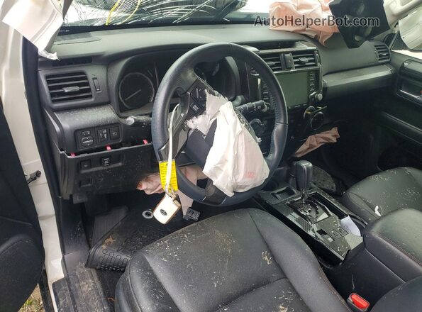 JTEHU5JRXM5954812 2021 TOYOTA 4RUNNER White Вид панелі приладів